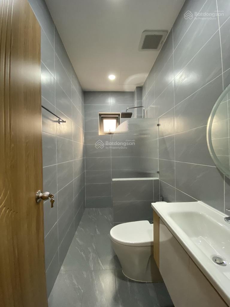 Bán nhà Quận 7 - 90m2 - 4PN - Giá 14.5 tỷ - Vị trí đắc địa