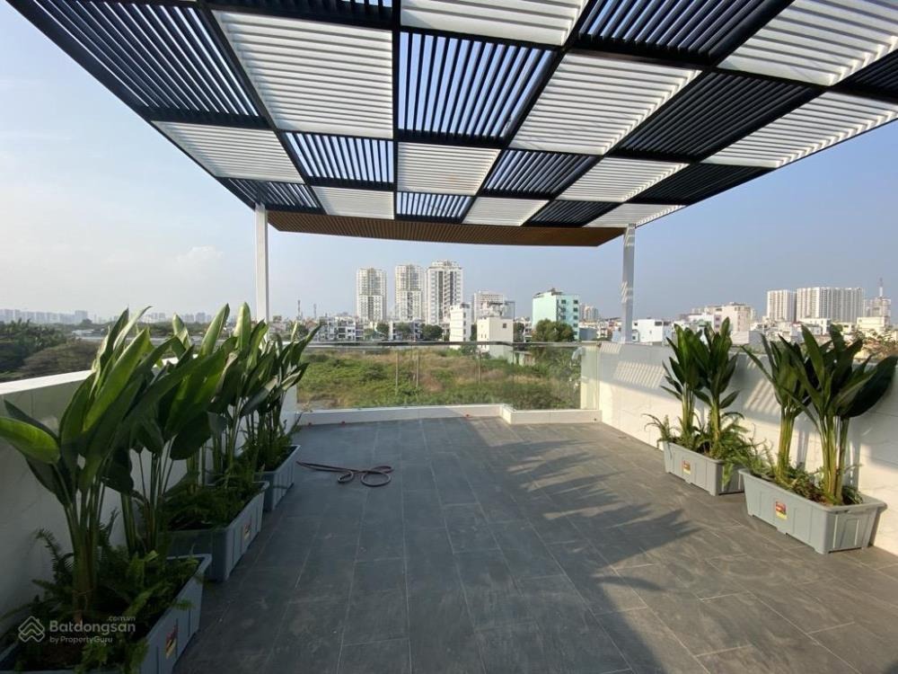 Bán nhà Quận 7 - 90m2 - 4PN - Giá 14.5 tỷ - Vị trí đắc địa