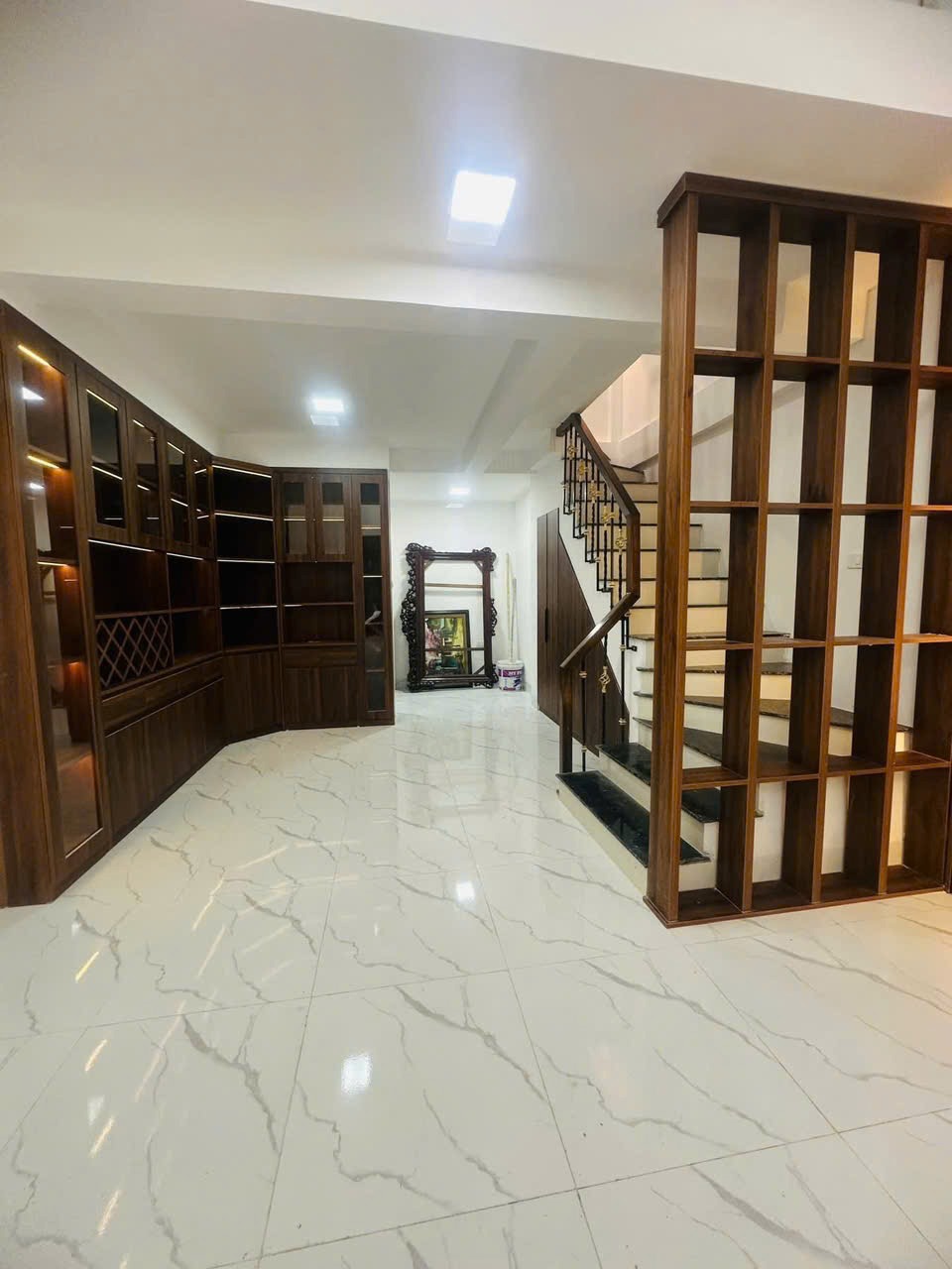 Nhà phố 4 tầng kinh doanh, mặt tiền rộng - Huỳnh Thúc Kháng, Hà Đông - Giá 12.8 tỷ