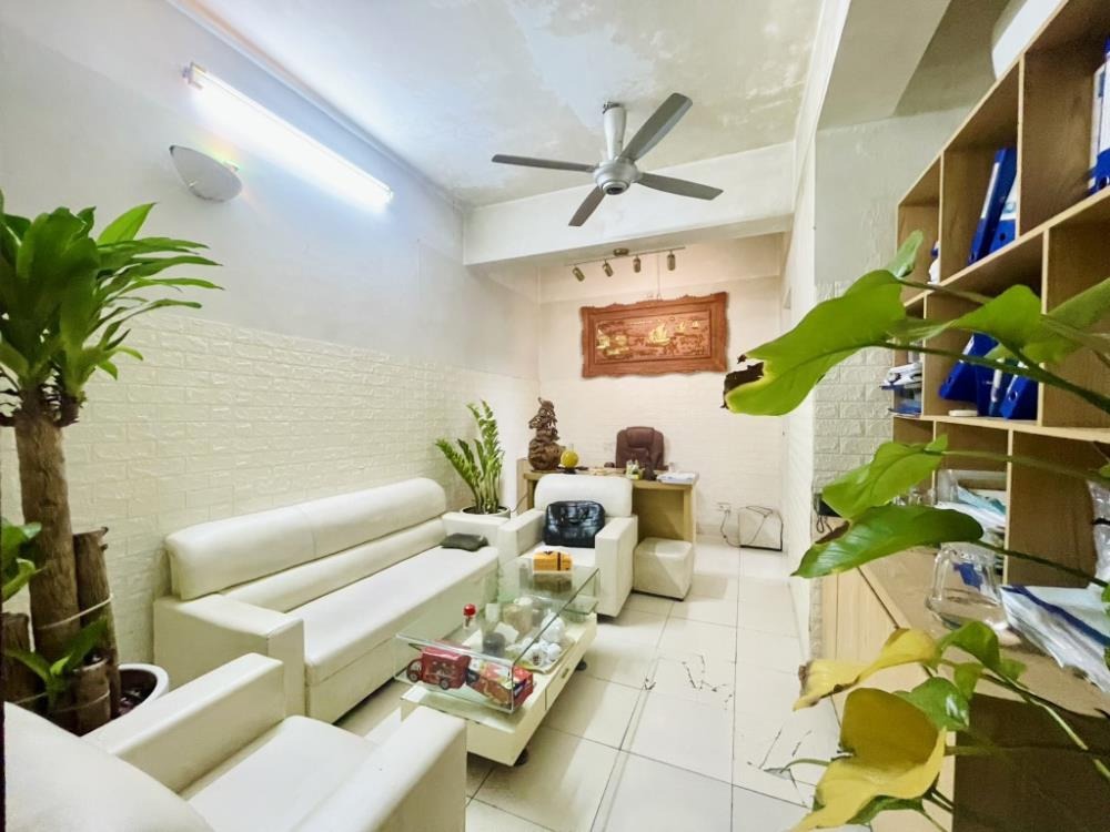 Căn hộ 2PN, 76m2, KĐT Giao Lưu - Tặng Full Nội Thất