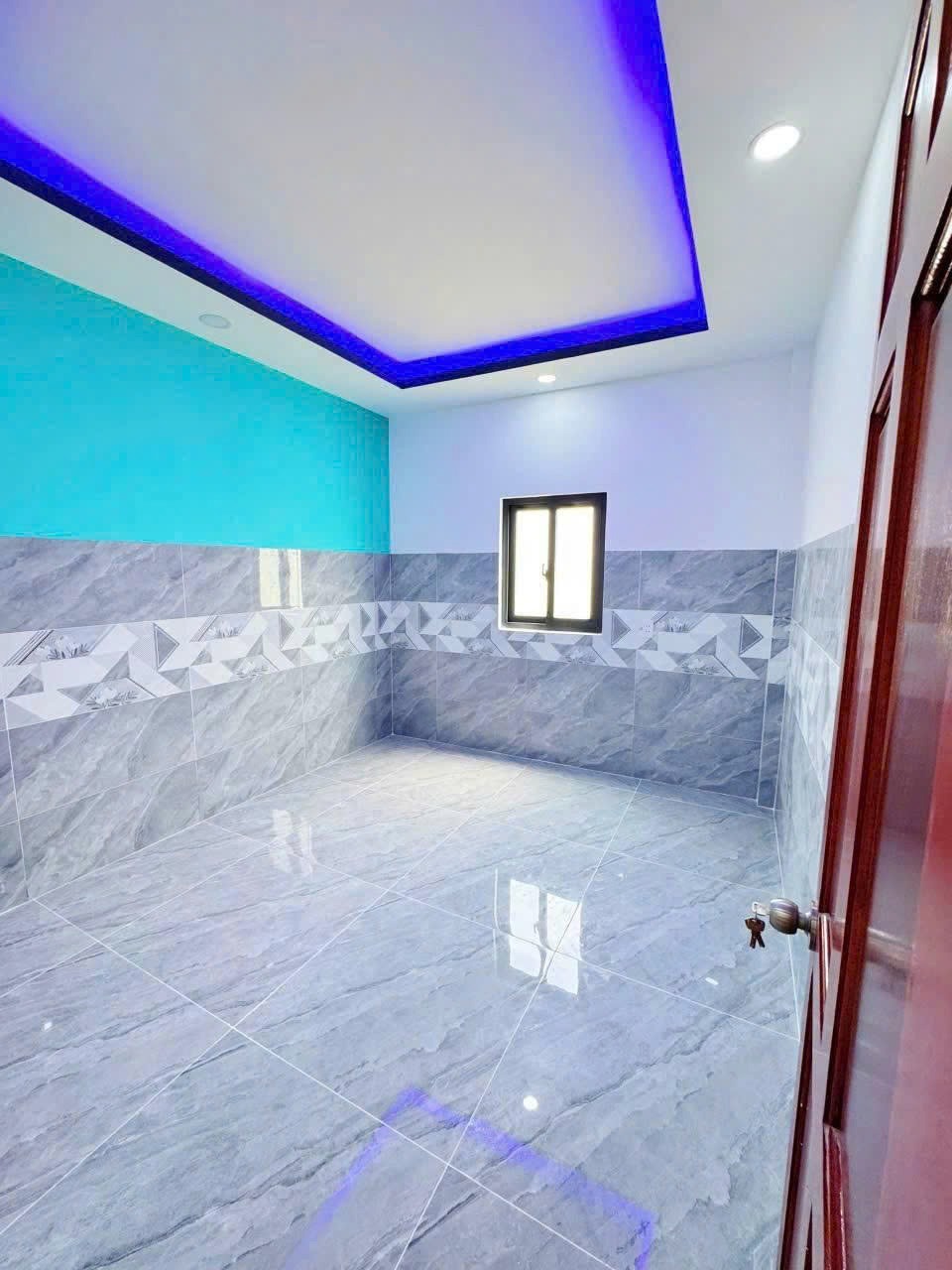 Bán Nhanh Nhà Chợ Bình Chánh 100m2, 1 Lầu, Pháp Lý Sạch, Giá 1.8 tỷ