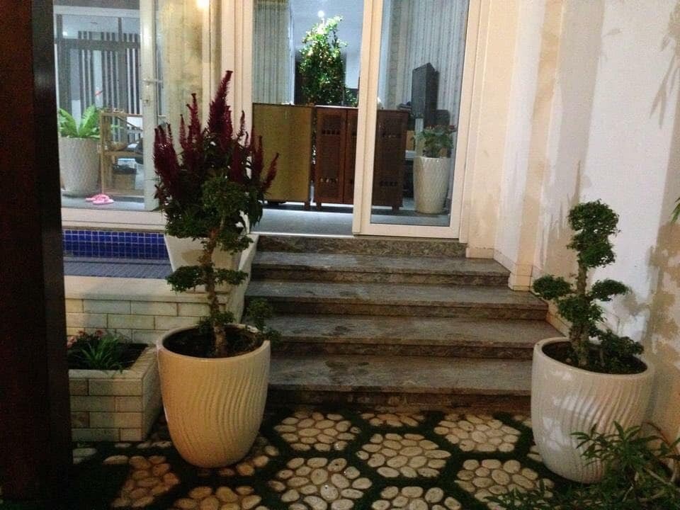 Biệt Thự Mặt Tiền Hóc Môn - Phong Cách Oasis Hiện Đại, Giá 17 tỷ