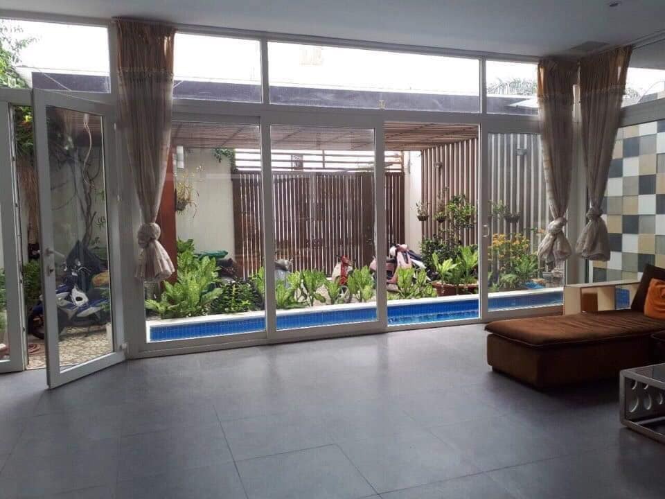 Biệt Thự Mặt Tiền Hóc Môn - Phong Cách Oasis Hiện Đại, Giá 17 tỷ