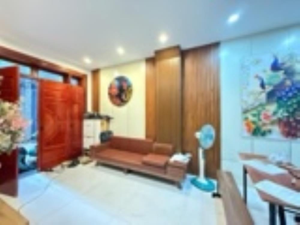 Bán Gấp Nhà Phố Lê Đức Thọ, Nam Từ Liêm - 35m2, 5 Tầng, Ô Tô Đỗ Cửa