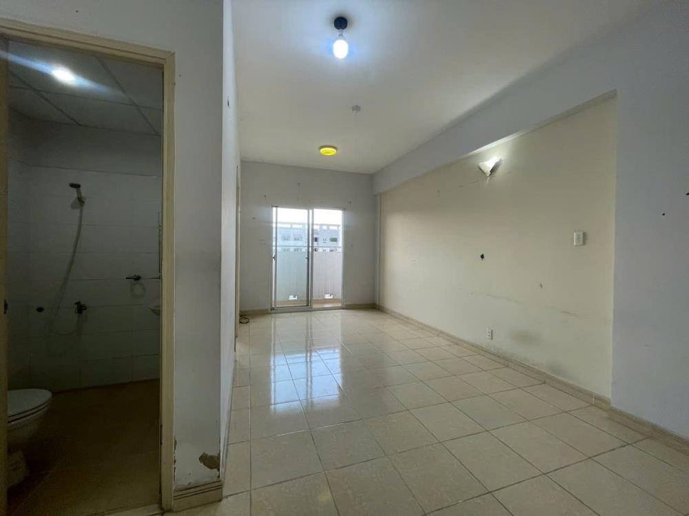 Căn hộ Bình Chánh 62m2, 2PN, View Đường Nguyễn Văn Linh - HQC Plaza
