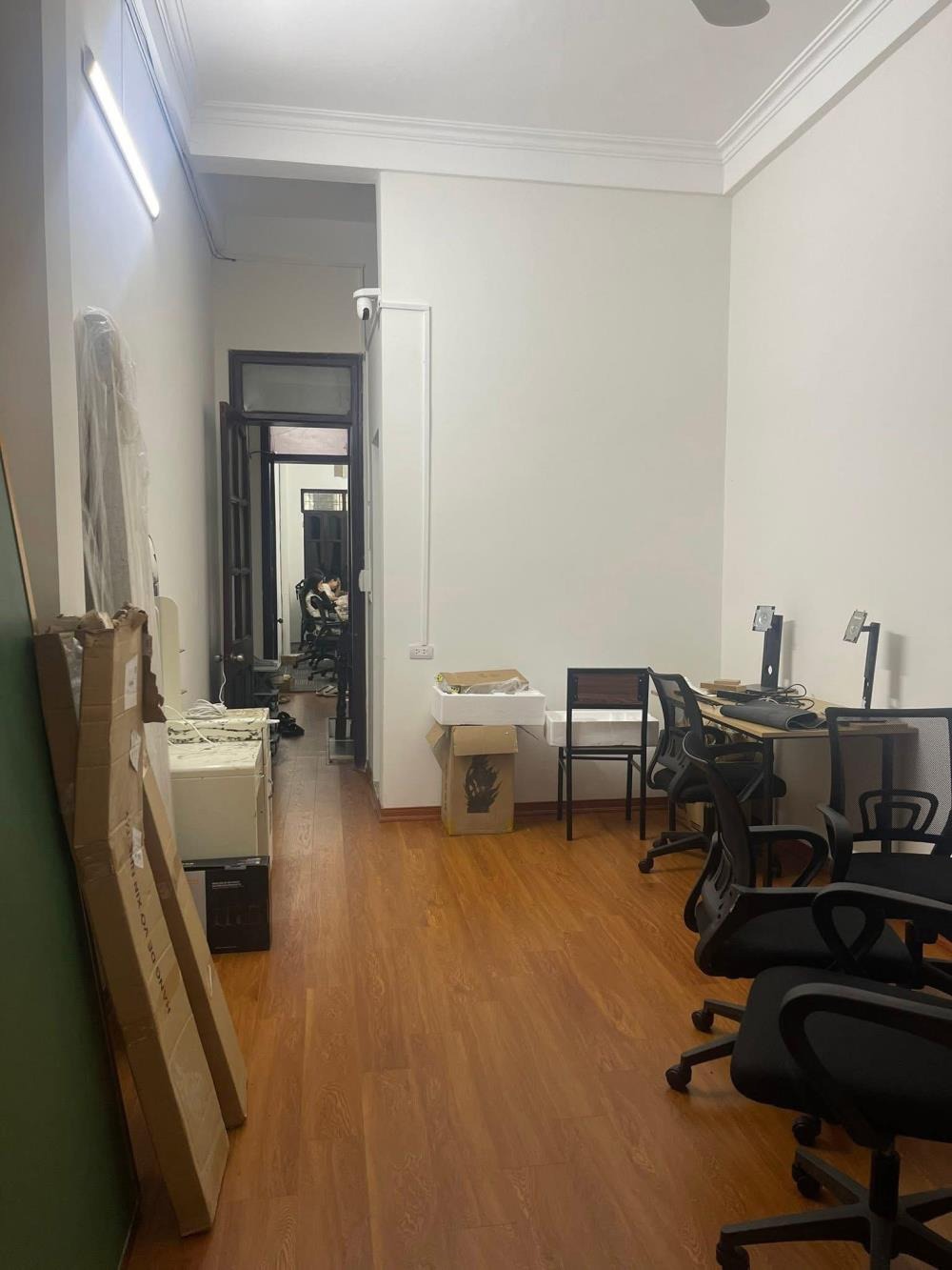 Nhà Ngô Quyền Hà Đông - Đầu Tư, Kinh Doanh, 60m2, 3 Tầng, Ô Tô Đỗ Cận Nhà