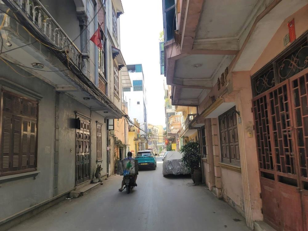 Nhà Ngô Quyền Hà Đông - Đầu Tư, Kinh Doanh, 60m2, 3 Tầng, Ô Tô Đỗ Cận Nhà
