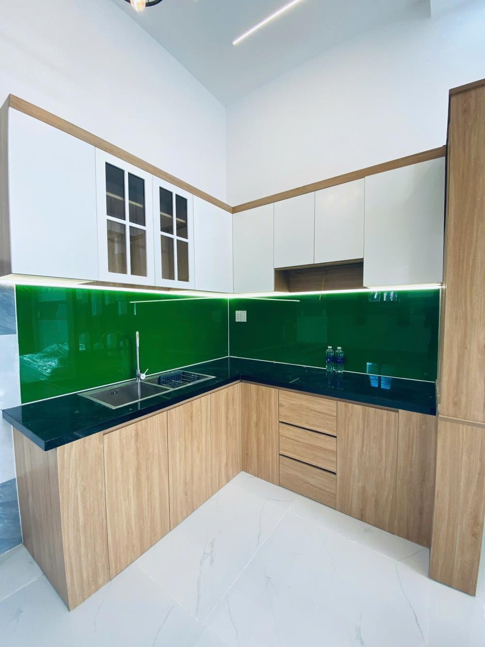 Bán nhà Hóc Môn Sổ Hồng Riêng - Giá 1.7 Tỷ - Vị Trí Đắc Lộc