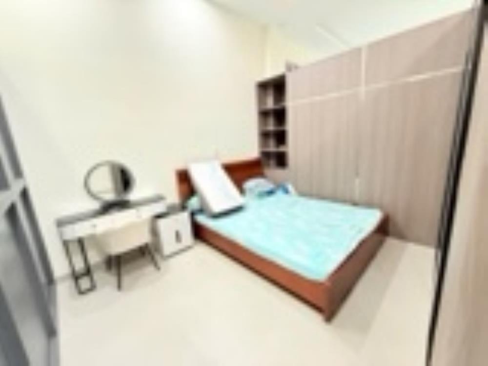 Bán nhà Quận 10, Ô Tô Đỗ Cửa, 4.3x12m, 11.8 Tỷ
