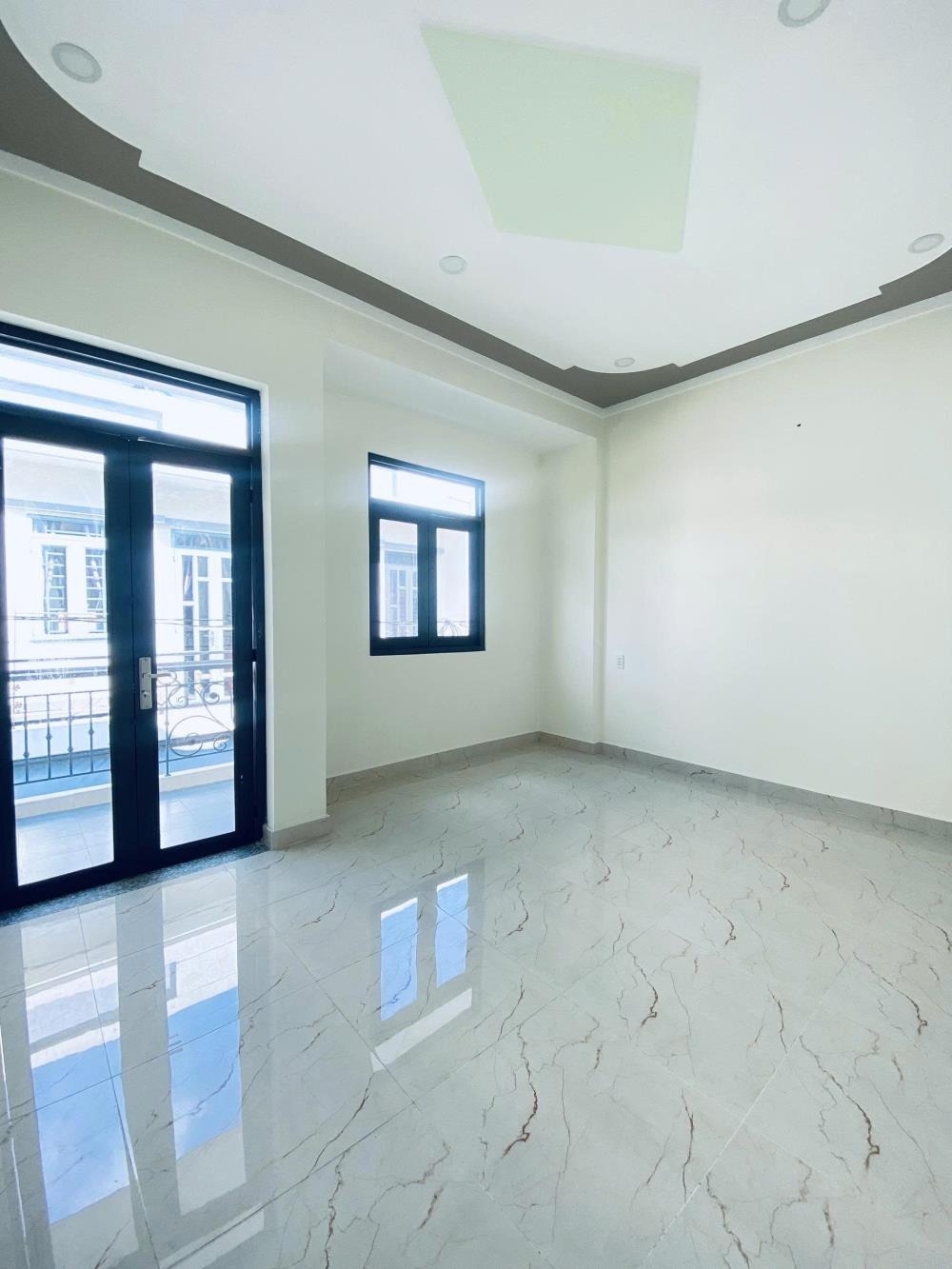 Bán Nhà Hóc Môn Giá Rẻ 945tr - Sổ Hồng Riêng, 1 Trệt 1 Lầu