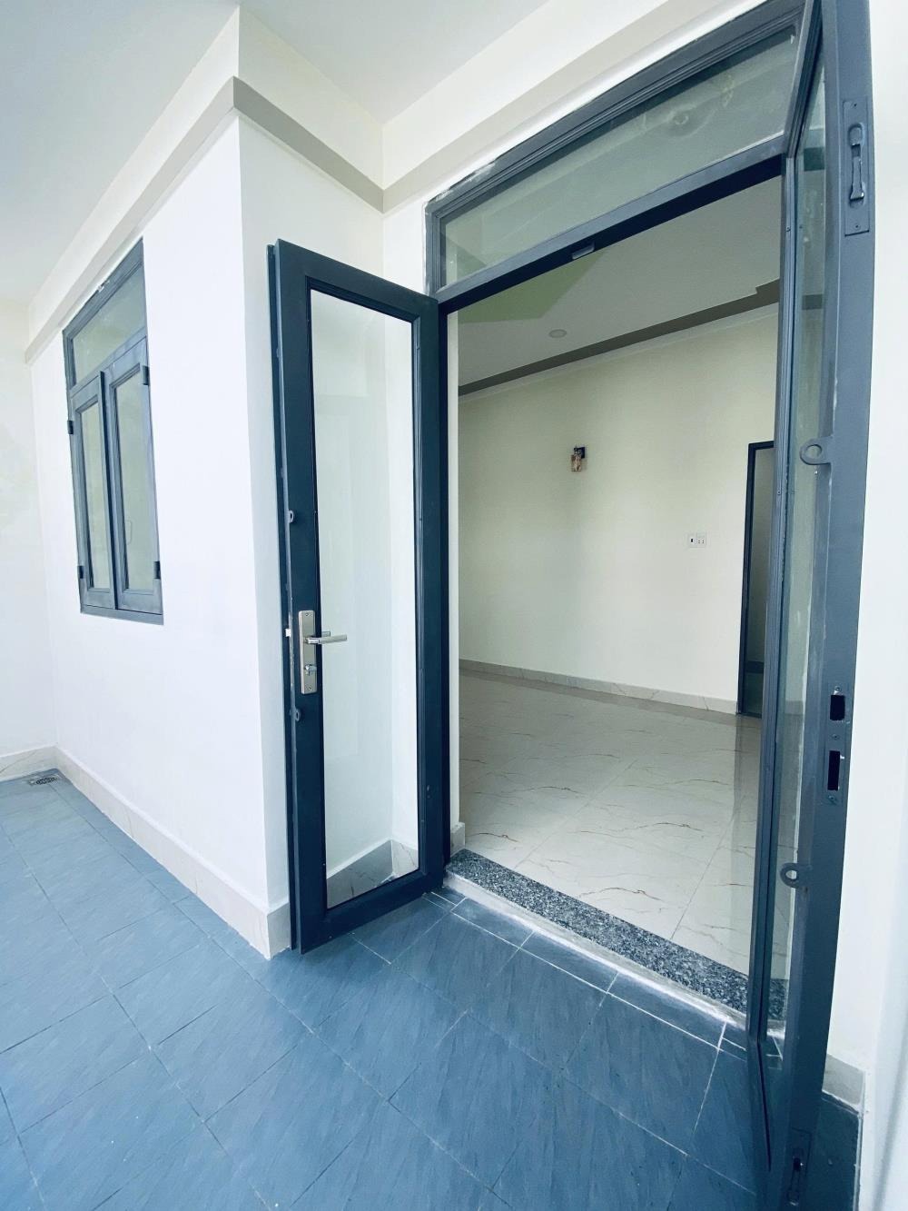 Bán Nhà Hóc Môn Giá Rẻ 945tr - Sổ Hồng Riêng, 1 Trệt 1 Lầu