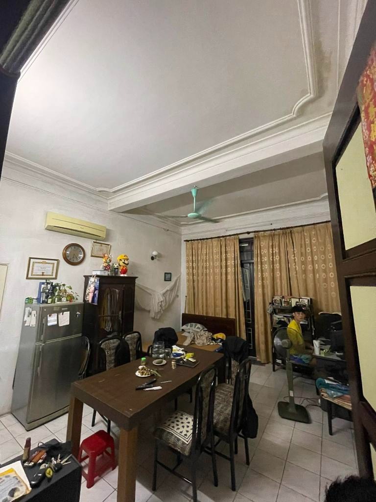 Bán nhà mặt phố Âu Cơ - 2 mặt thoáng, ô tô tránh, giá tốt