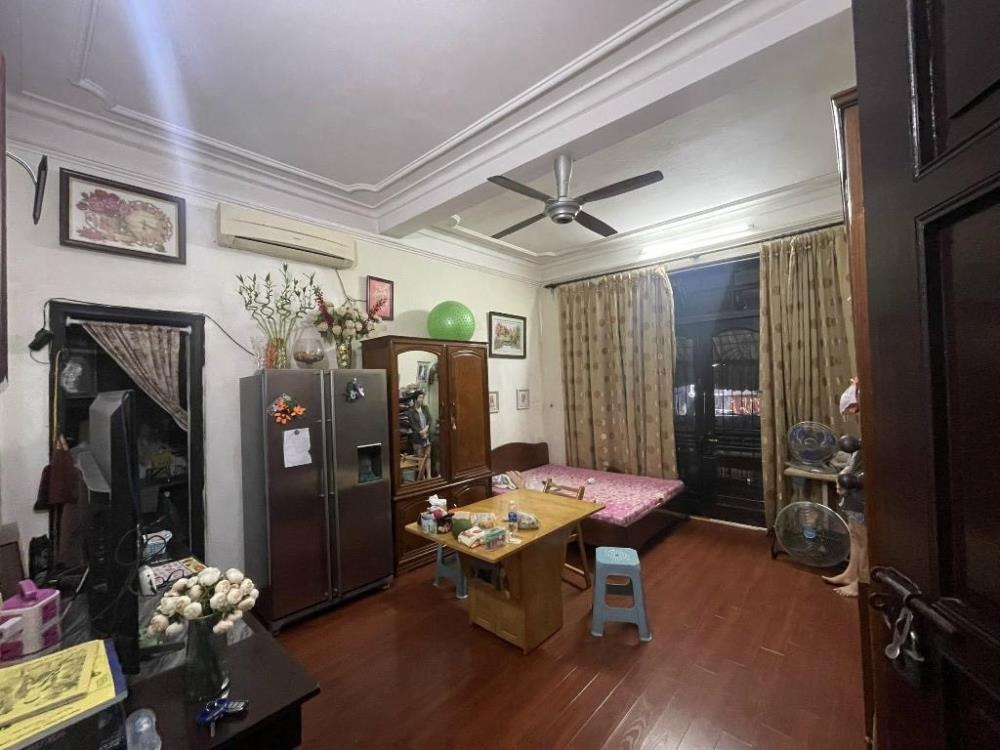 Bán nhà mặt phố Âu Cơ - 2 mặt thoáng, ô tô tránh, giá tốt