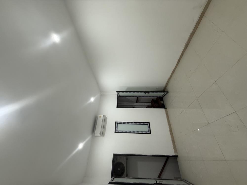 Nhà Phố 6 Tầng, Thang Máy, Đỗ Ô Tô Cửa - Giá 11.5 Tỷ - Vị Trí Vàng Tây Hồ