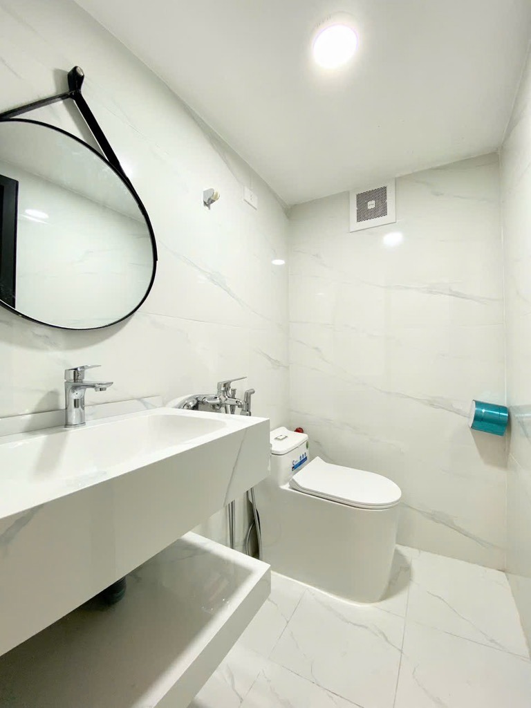 Nhà VIP Mặt Phố Cổ Nhuế: 9 Tầng, Mặt Tiền Siêu Lợi Thế KD, Ô Tô Vỉa Hè