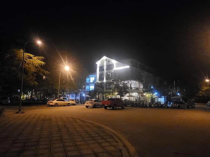 Bán nhà mặt tiền Lê Trọng Tấn, Hà Đông: 160m2, 5 tầng, kinh doanh đỉnh cao