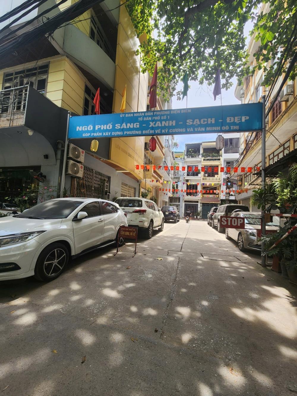 Bán nhà phân lô Ba Đình - Ô tô vào nhà, An ninh 24/7, Giá 14.8 tỷ