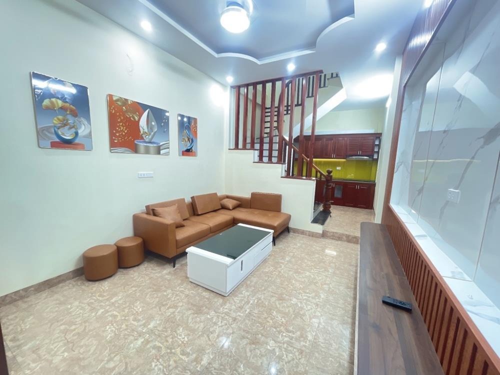 Bán nhà Kim Giang - Nguyễn Xiển, 5 tầng, 5m mặt tiền, ngõ thông, kinh doanh tốt