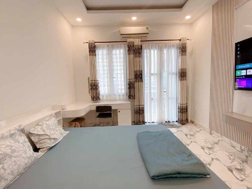 Bán nhà 40m2 Nguyễn Trọng Tuyển, 3 Tầng, Full Nội Thất, Giá Tốt