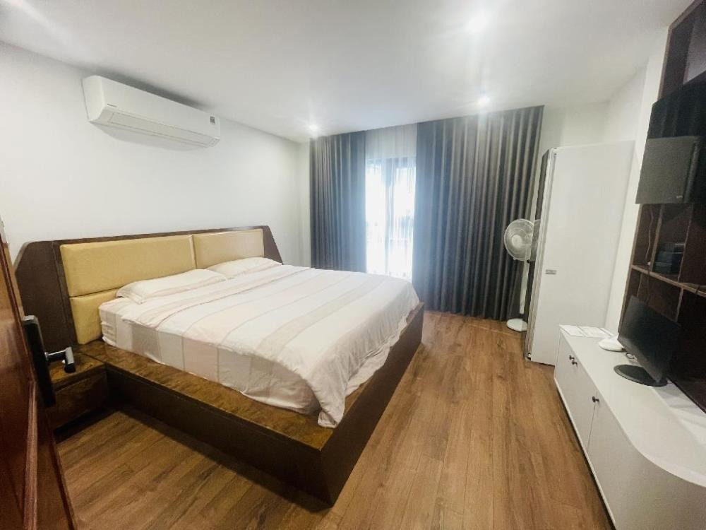 Nhà Phố Trần Khát Chân - Vị Trí Đắc Địa - 50m2 - 4 Tầng - Gần Hồ Hoàn Kiếm