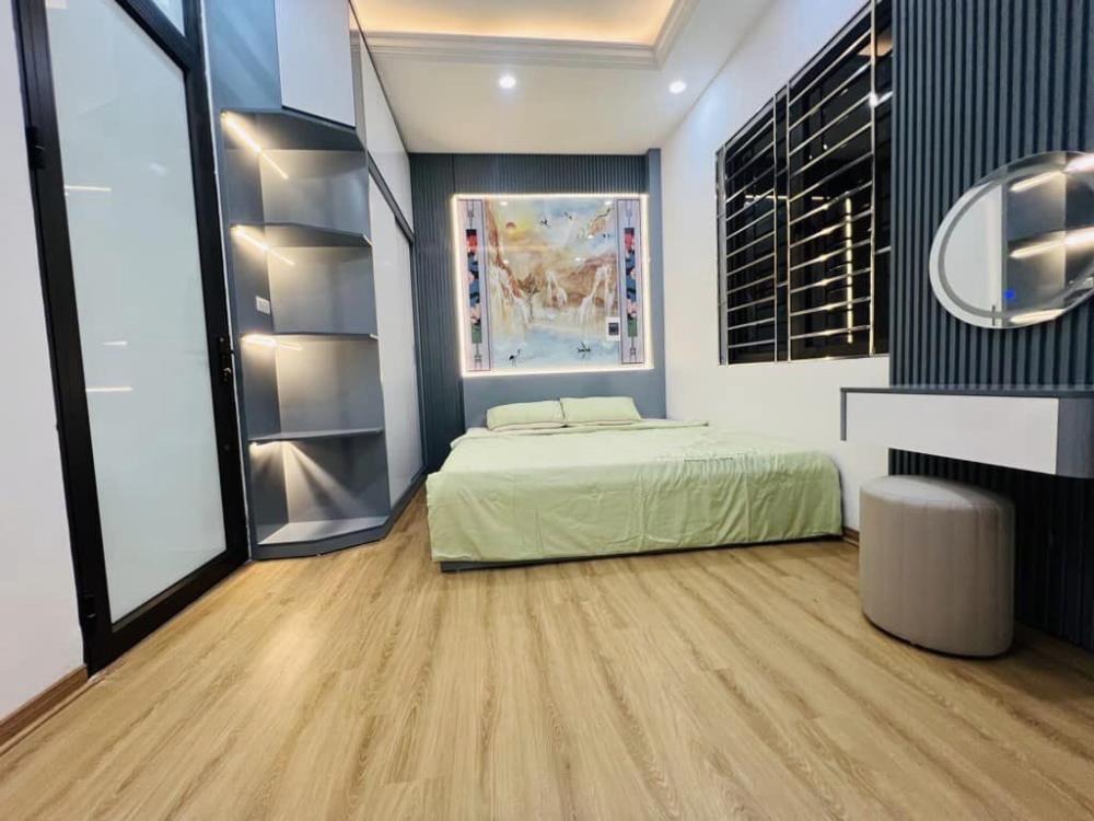 Nhà Phố Lê Duẩn - Giá 8 tỷ - 54m2 x 4 Tầng - Vị Trí Đắc Địa