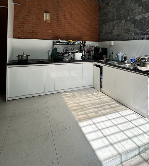 Bán nhà đường Bưởi, Ba Đình - 15.5 tỷ - Ô tô vào nhà, 81m2