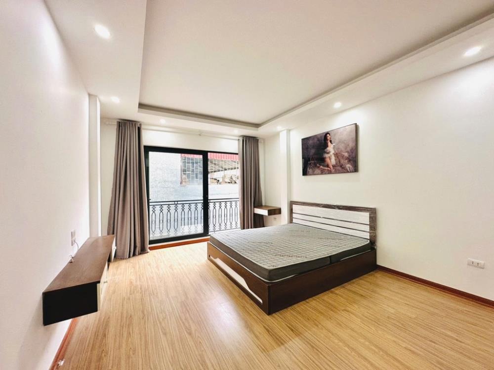 Bán nhà 35m2 x 5 tầng, Quận Hai Bà Trưng - Giá Hơn 8 Tỷ - Kinh Doanh Đỉnh Cao