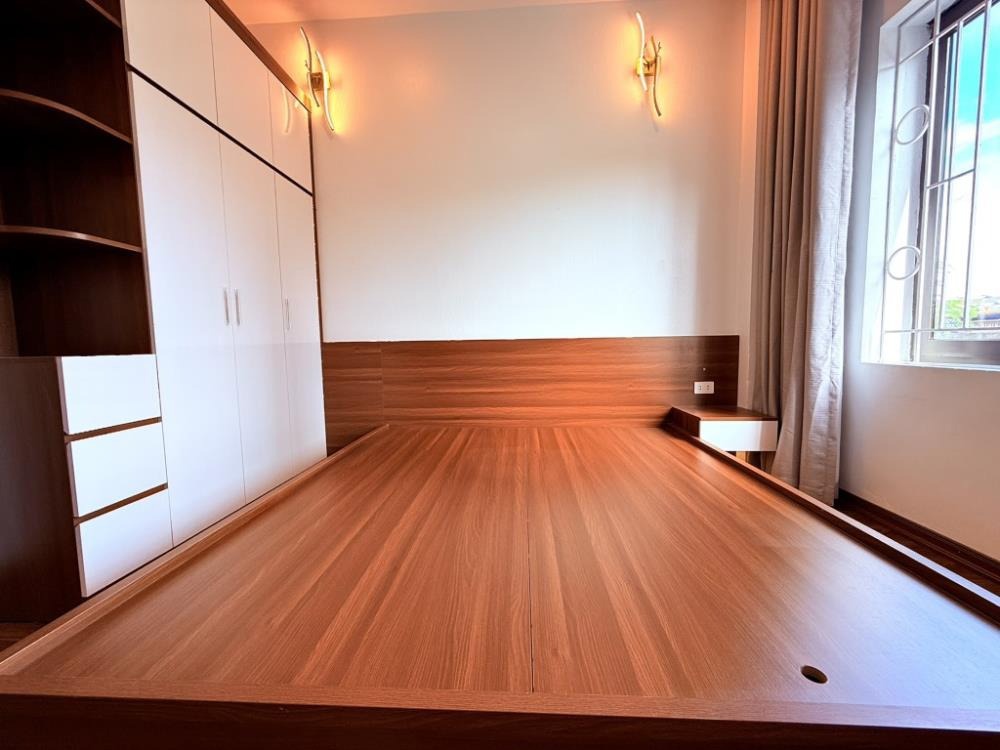 Bán Căn Hộ 3PN, Tầng Thấp, View Mường Thanh, Bắc Linh Đàm, Giá 4.65 Tỷ