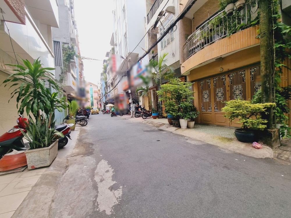 Bán Nhà Hẻm Xe Tải Sát Vạn Hạnh Mall, Quận 10 - Giá Tốt
