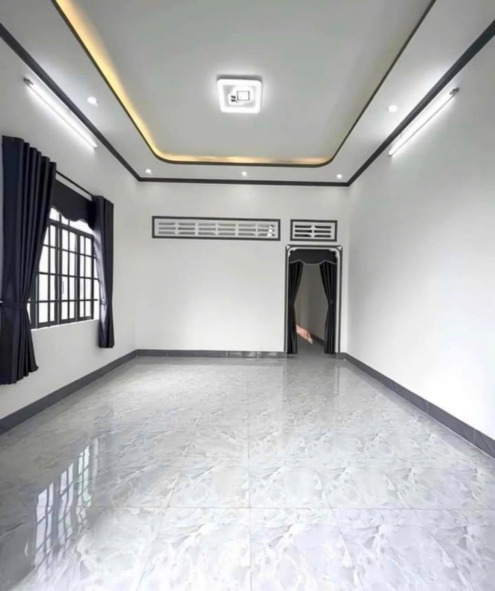 Bán Gấp Căn Nhà Cấp 4, 3PN, Bình Chánh - Giá 850 Triệu