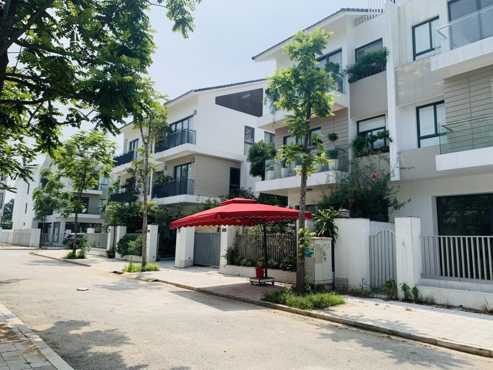 Bán Biệt Thự Sol Lake Dương Nội - 200m² - Giá 28 Tỷ - Đầu Tư Sinh Lời