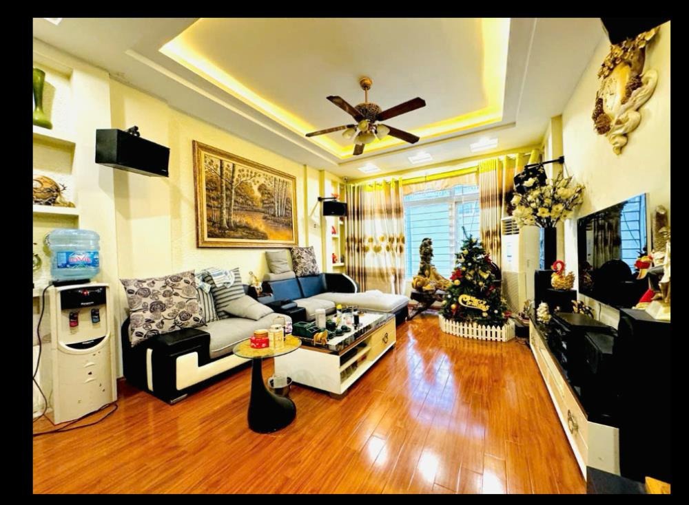 Nhà 5 Tầng Đẹp Gần Trường Chinh - Full Nội Thất - Sổ Vuông
