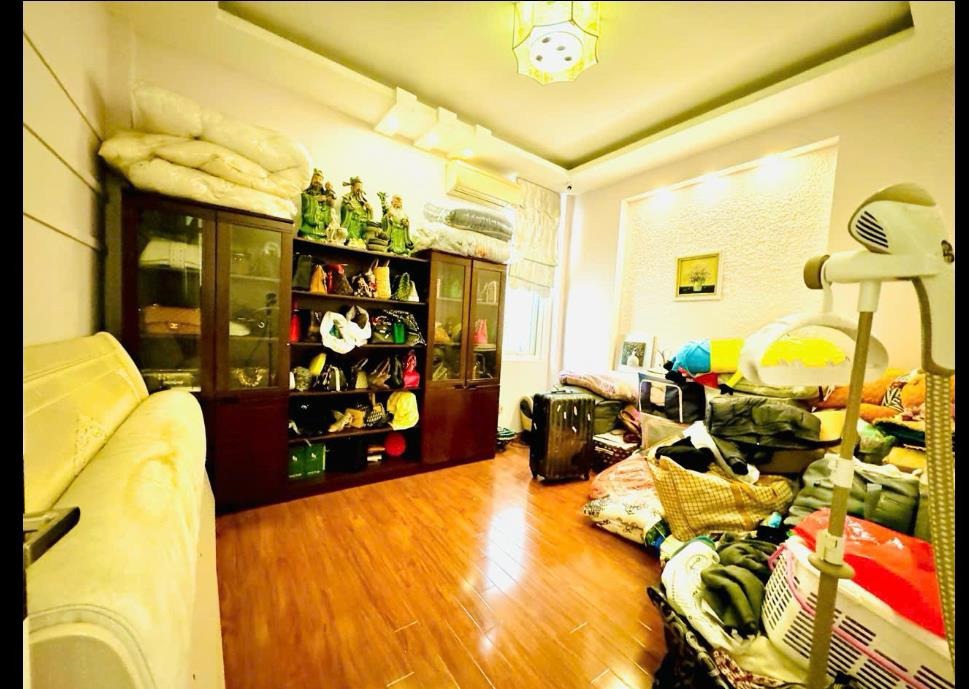 Nhà 5 Tầng Đẹp Gần Trường Chinh - Full Nội Thất - Sổ Vuông