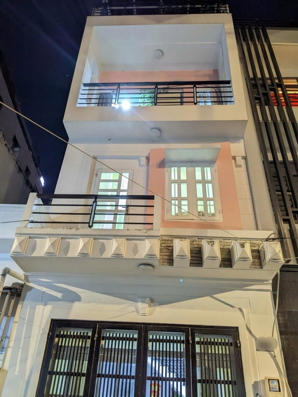 Bán Nhà Mặt Tiền Củ Chi - 1 Trệt 2 Lầu - 126m2 - SHR