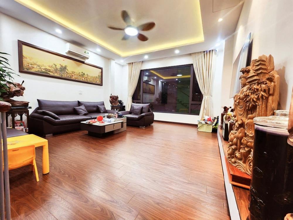 Bán Nhà Phố Nguyễn Ngọc Nại, Thanh Xuân - 48m, 5 Tầng, Mặt Tiền 4.5m - Giá 16.9 Tỷ