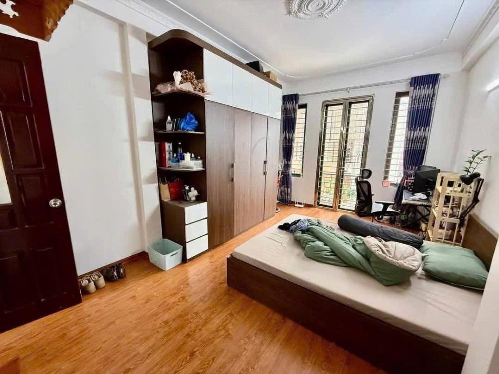 Bán nhà phố Đào Tân - 5 tầng - 10.5 tỷ - Ngõ Thông Thoáng