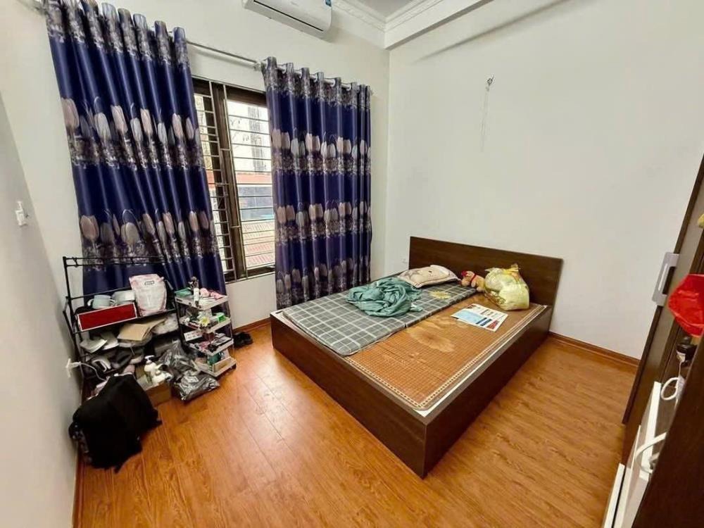 Bán nhà phố Đào Tân - 5 tầng - 10.5 tỷ - Ngõ Thông Thoáng