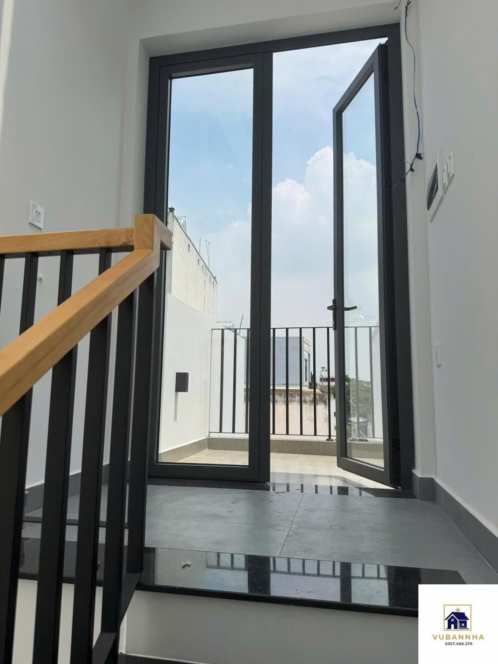 Nhà Mới Xây Thủ Đức - Giá 7 Tỷ TL - Vị Trí Đắc Địa