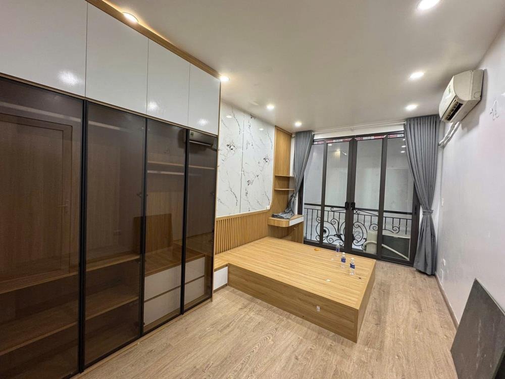 Nhà Ngõ 260 Cầu Giấy - 7.5 tỷ - Ô Tô 10m - Vị Trí Vàng