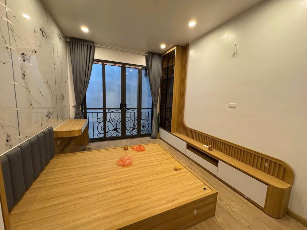 Nhà Ngõ 260 Cầu Giấy - 7.5 tỷ - Ô Tô 10m - Vị Trí Vàng