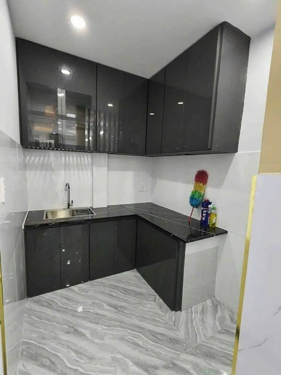 Nhà Tây Mỗ - Nam Từ Liêm: Giá 6.5 Tỷ, 40m², Mặt Tiền 3.3m - Vị Trí Đắc Địa