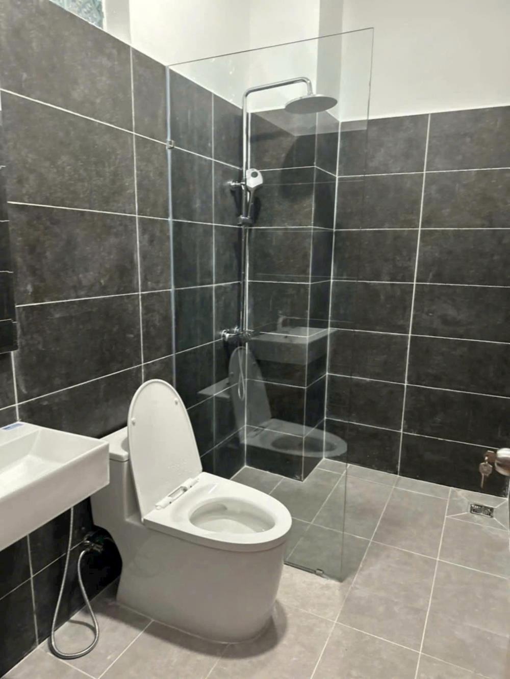 Bán Nhà Mới Xây Mặt Tiền Nguyễn Thượng Hiền, Bình Thạnh - 18.2 Tỷ