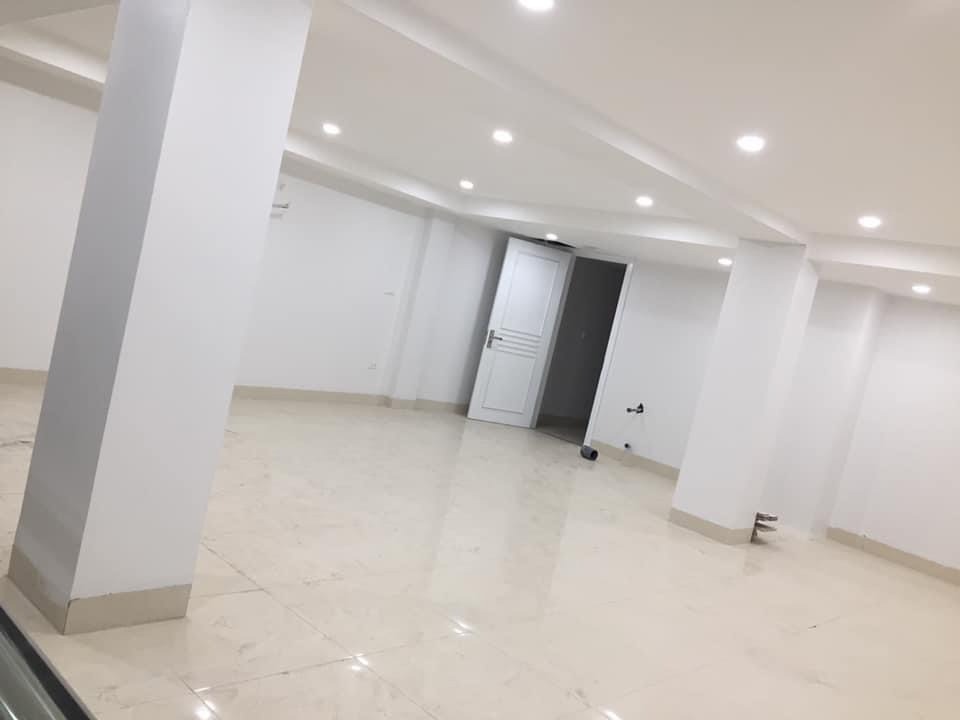 Cho Thuê Mặt Bằng Kinh Doanh Ngã Tư Đại La - Vị Trí Vàng Hà Nội