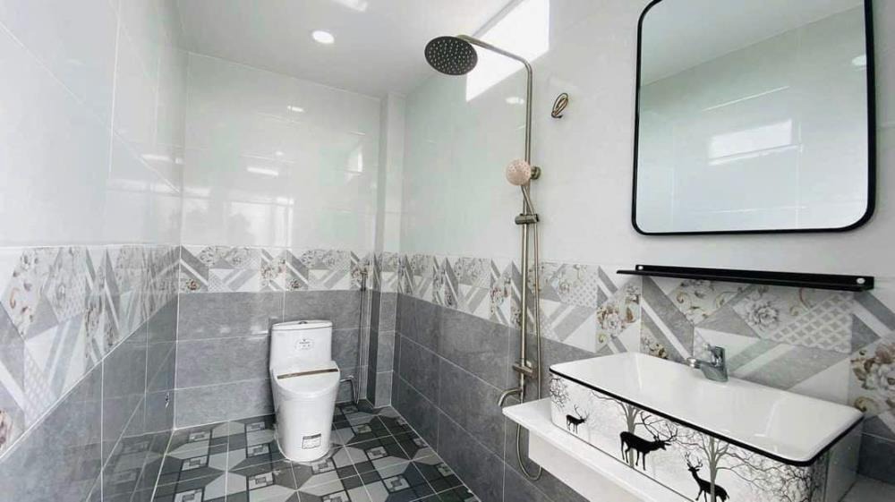 Chính chủ cần bán gấp nhà Bình Chánh, 100m2, SHR, giá 1.6 tỷ