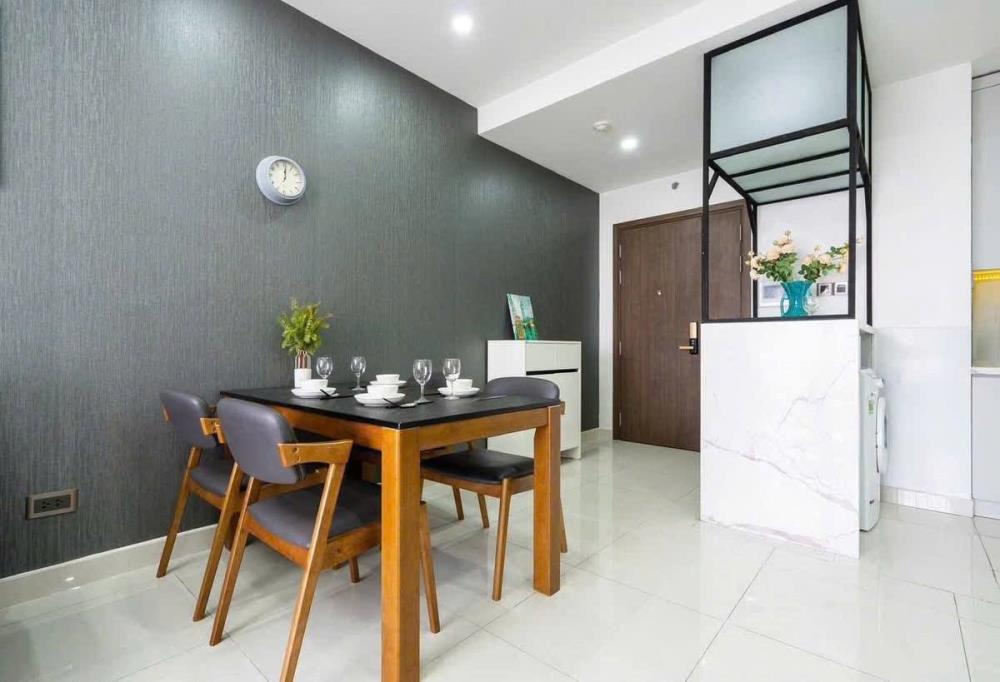 Căn Hộ 2PN View Sân Bay, Nội Thất Full - 1.91 Tỷ - Phạm Văn Đồng