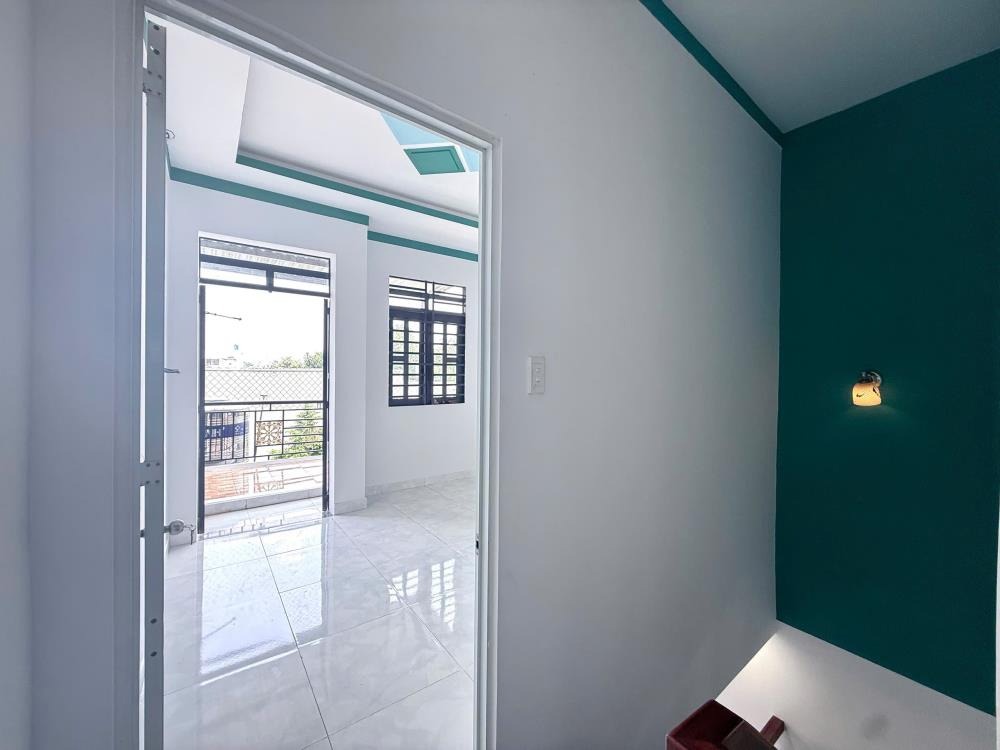 Chủ Cần Bán Gấp Nhà Giá Rẻ, 835 Triệu, Sổ Hồng Riêng