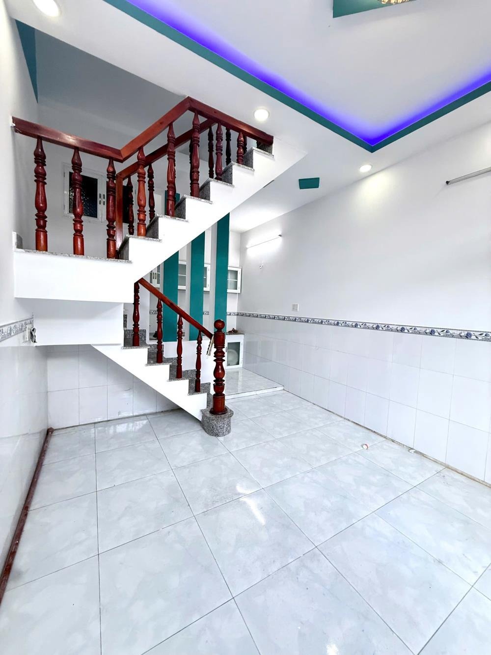Chủ Cần Bán Gấp Nhà Giá Rẻ, 835 Triệu, Sổ Hồng Riêng