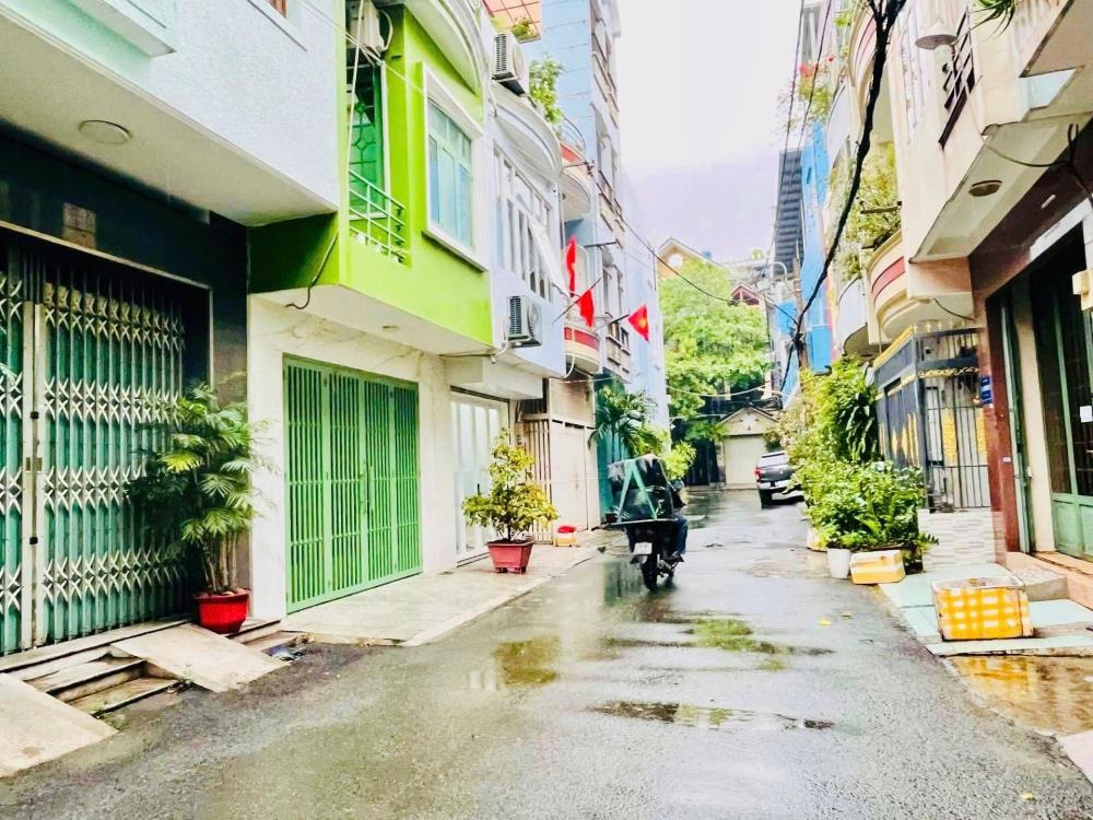 Bán Nhà Khu Vip Gò Dầu, Tân Phú - 4x15.5m, 2 Lầu, Giá 7.9 Tỷ