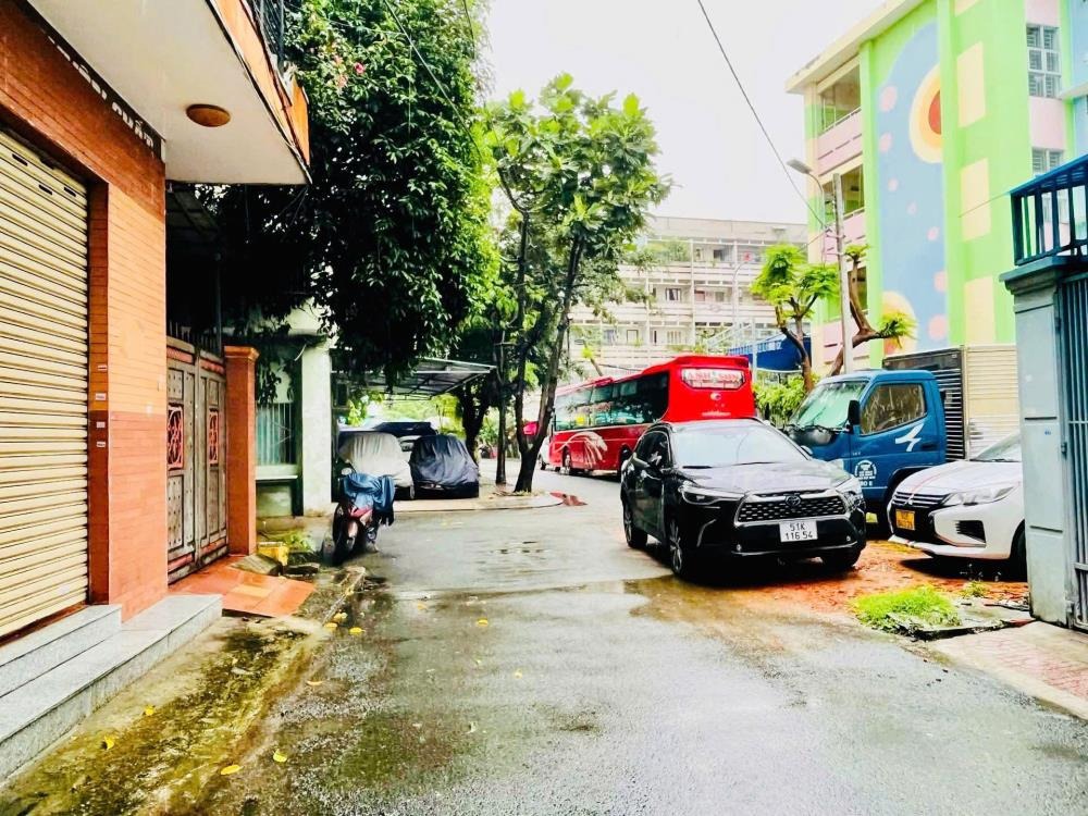 Bán Nhà Khu Vip Gò Dầu, Tân Phú - 4x15.5m, 2 Lầu, Giá 7.9 Tỷ