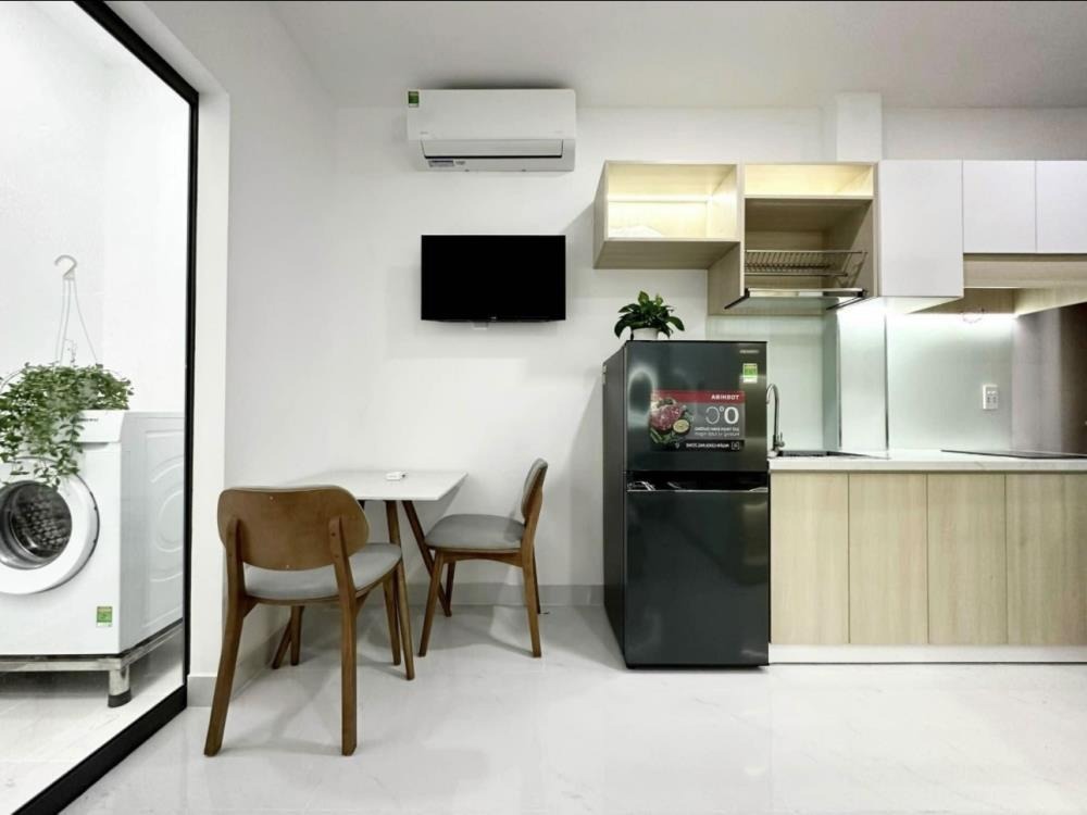 Bán nhà Quận 10, 5 Tầng, Hẻm Ba Gác - Vị Trí Đắc Địa, Thu Nhập Cao